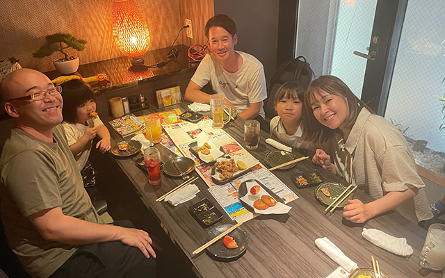 
                代表・和田とごはんを食べに行く企画「もぐもぐ会」開催しました。
                